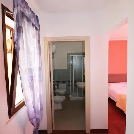 Murphy Rooms * La Maddalena (Sassari)