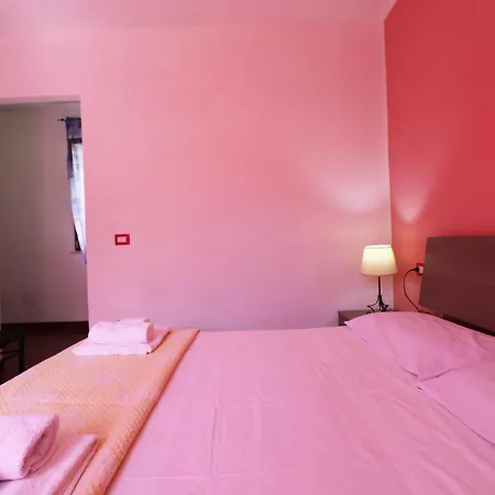 Murphy Rooms לה מדלנה